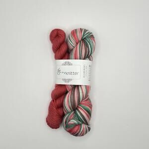 The Cozy Knitter 80/20 SW Merino/Nylon 420y/115g Bed Of Roses Bliss
